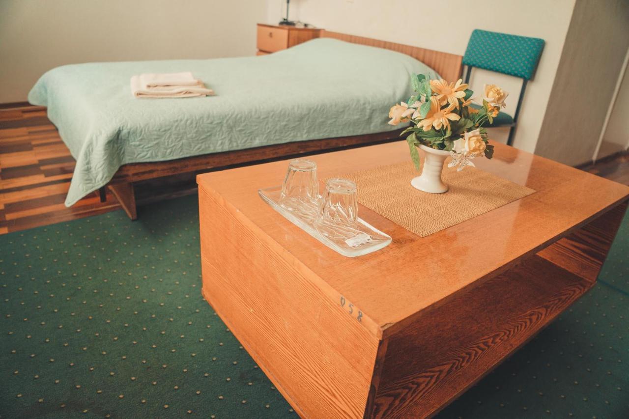 Hotell Paeaesuke Jõhvi Kültér fotó