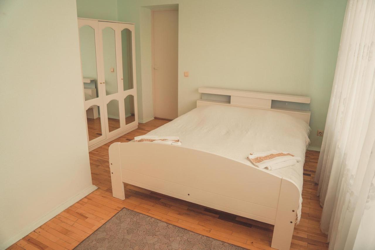 Hotell Paeaesuke Jõhvi Kültér fotó